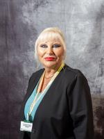 Dee (Denise) Hilton